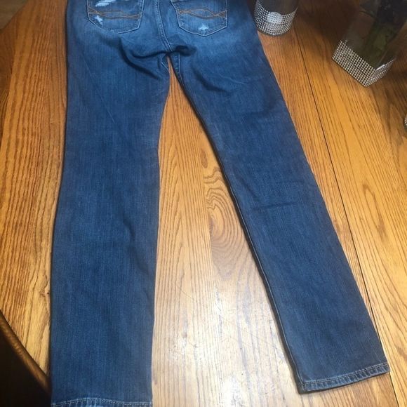 Abercrombie & Fitch distressed skinny jean4S - Picture 2 of 4